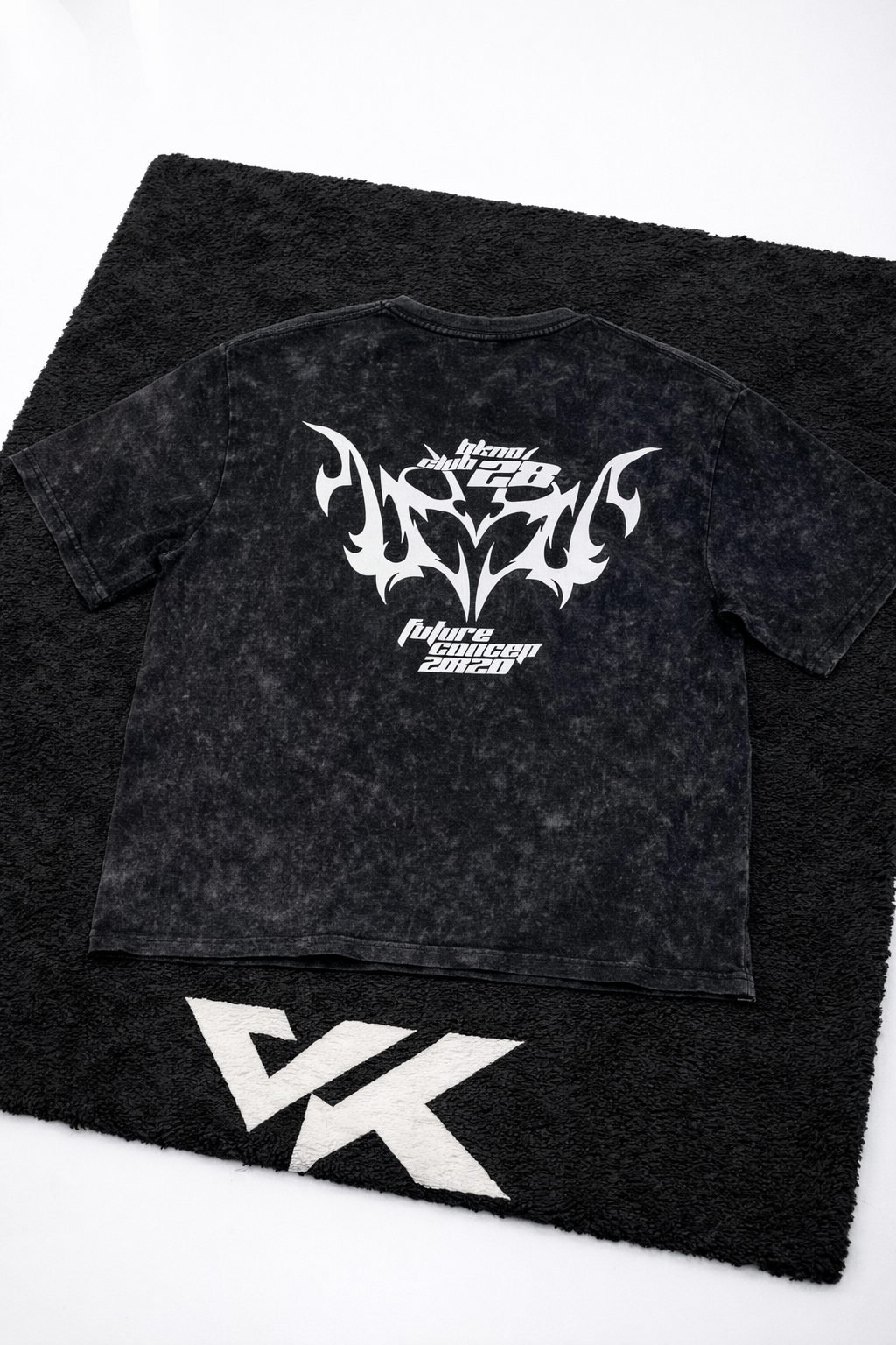 Remera Oversize Tribal Fade – Black
