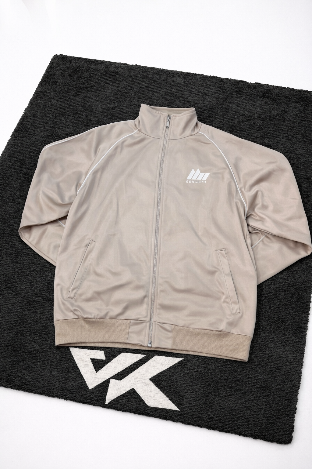Campera Deportiva Urban Beige